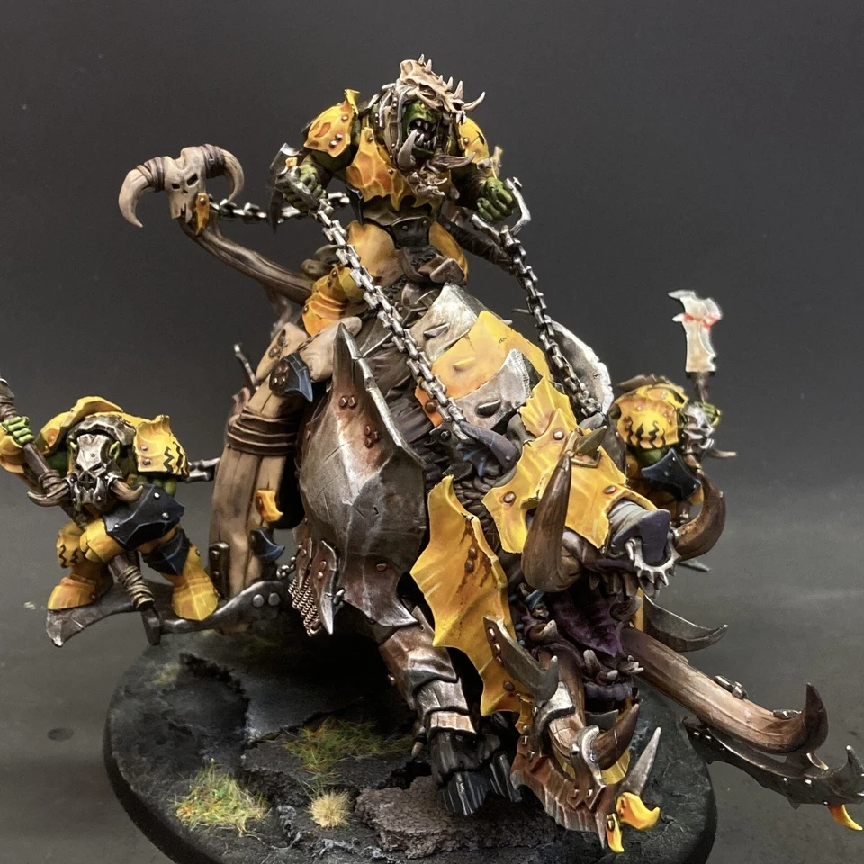 Warhammer Age of Sigmar Tuskboss on Maw-grunta Presale Painted Orruk Warclans GW - Image 3 of 4