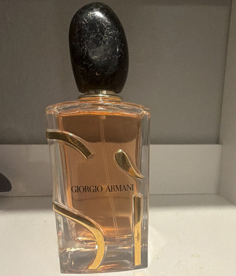 Giorgio Armani Si Eau de Parfum Spray, Regular Size 3.4 fl oz
