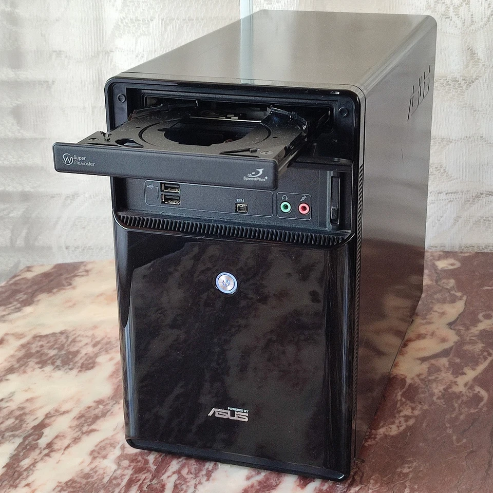 ASUS Terminator T3 Retro Windows XP Gaming MiniPC - Image 2 of 4