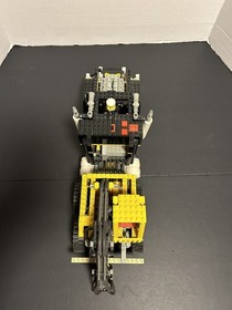 LEGO Technic Air Tech Claw Rig 8868 WITH Manual & BOX Cover - CONDITION UNKNOWN