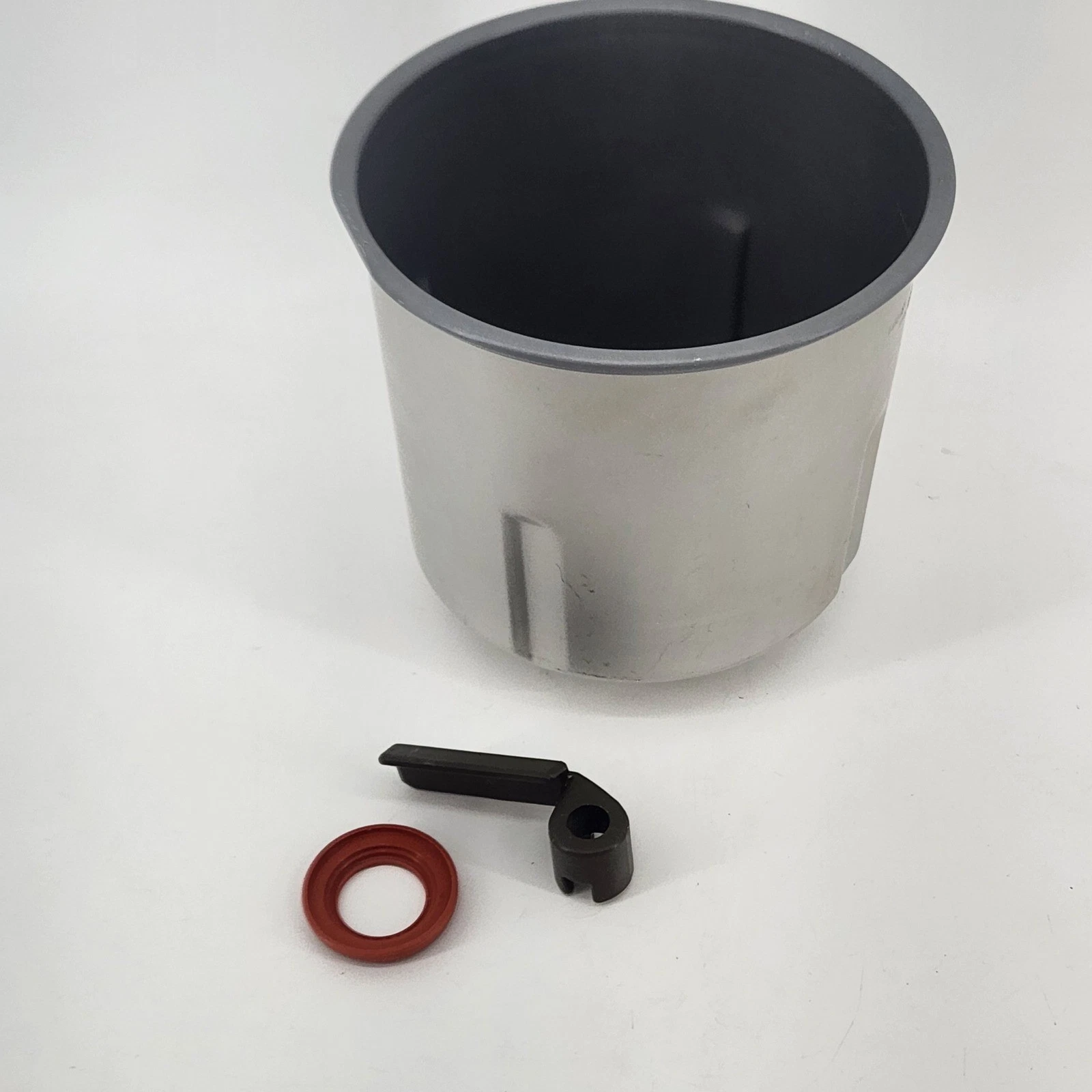Welbilt ABM-100-3 Bread Machine Pan Bucket With Paddle and Gasket
Opens in a new window or tab