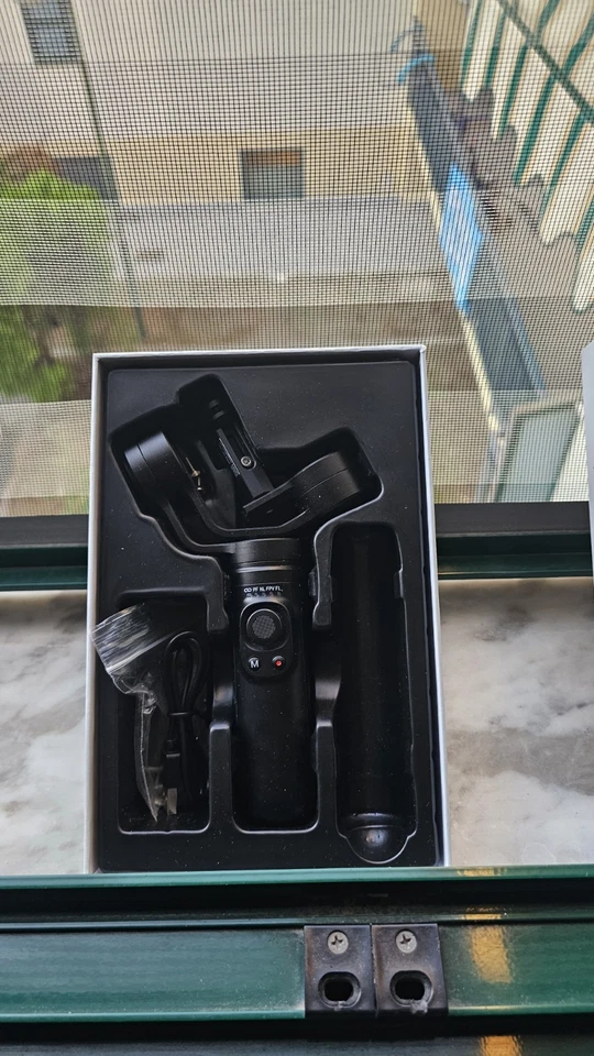 Inkee Falcon Plus – Gimbal a 3 assi per GoPro e Action CameraVendo Inkee Falcon - Immagine 2 di 4