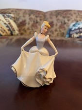 Lenox Enchanted Dreams Cinderella Figurine – Disney Showcase – Mint Condition
