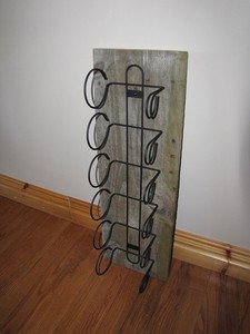 6 Bottle Barn Board Mounted Wine Rack Ebay