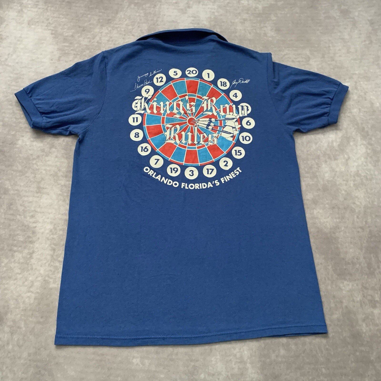 FILA Polo vintage anni '90 Kings Row Rules Orlando taglia L freccette bar sport All Star