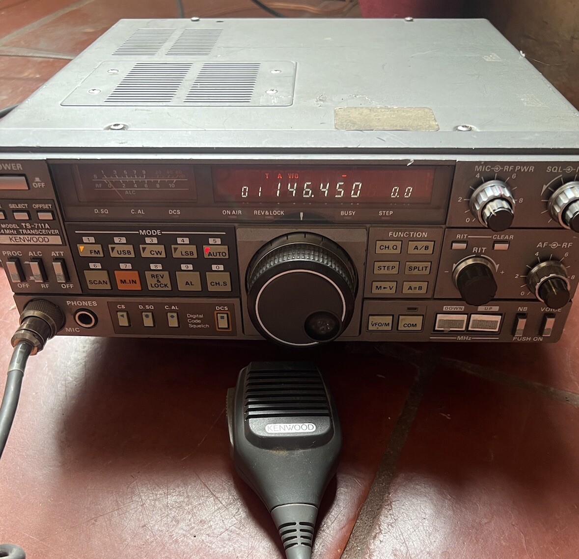Kenwood TS711A VHF All Mode Transceiver W/ Optional Tone Board. Works