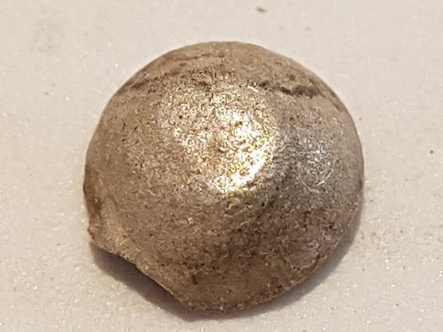 Nice tiny silver Post Medieval stud cover found in England L27u