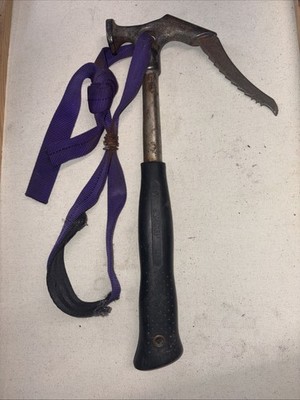 Lowe-Camp Hummingbird Ice Climbing Hammer With Extra Picks. Italy