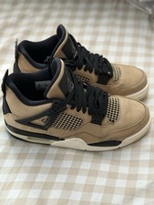 Jordan 4 Retro Fossil women  s 