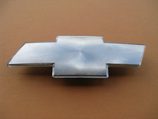 00 01 02 Chevy Silverado Front Grille Emblem Badge Logo Sign 15706324 Oem A46726 00 01 02 Chevy Silverado Front Grille Emblem Badge Logo Sign 15706324 Oem A46726