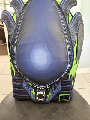 Loungefly Full Size Rucksack Alien Xenomorph Aliens Glow in the Dark Neu mit Etikett