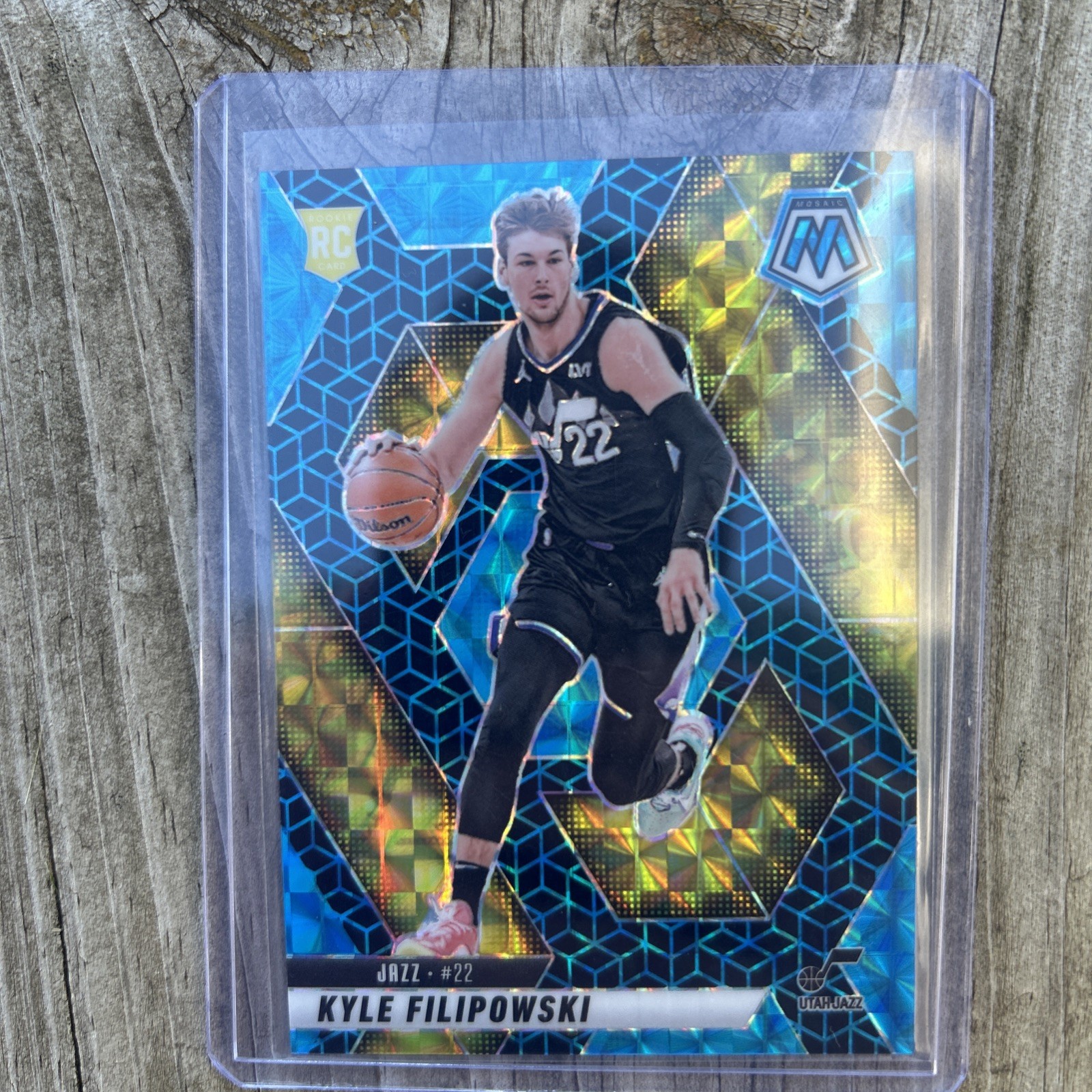 🔥2024-25 Panini Mosaic Kyle Filipowski #231 RC Rookie Spectris Blue FOTL 23 /25