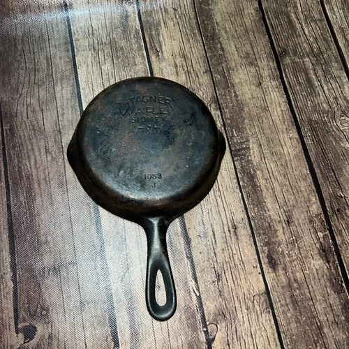 Vintage Wagner Ware  1053 J No 3 Cast Iron Skillet Sidney 6.5" Pan