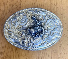 VINTAGE MENS HEAVY METAL NOT BRASS BELT BUCKLE-COWBOY/BUCKING BRONCO ON FRONT