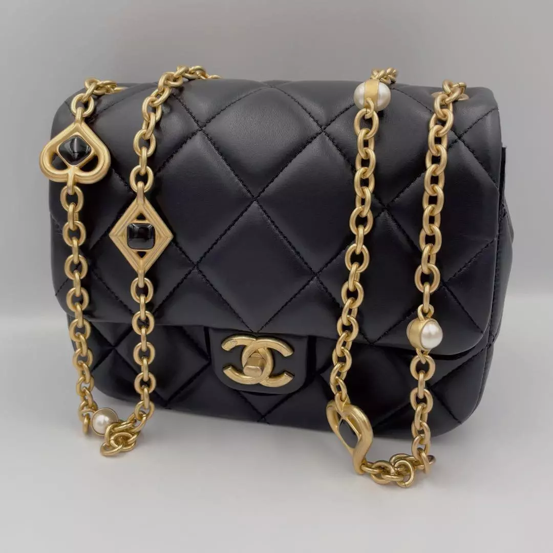 Chanel Small Flap Bag 23S AS3850 Crossbody Heart Gold Chain Purse