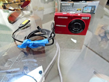 SAMSUNG L200 COMPACT TESTED DIGITAL CAMERA 10.2 MEGAPIXEL 3X ZOOM