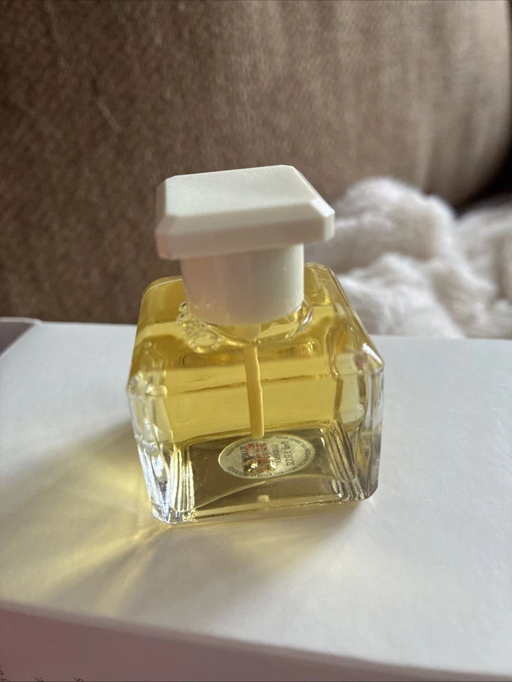 Aceite de perfume Gardenia Sheer Essence Gardenia de Avon 15 ml 0,5 FL OZ de colección Foto 4 de 4