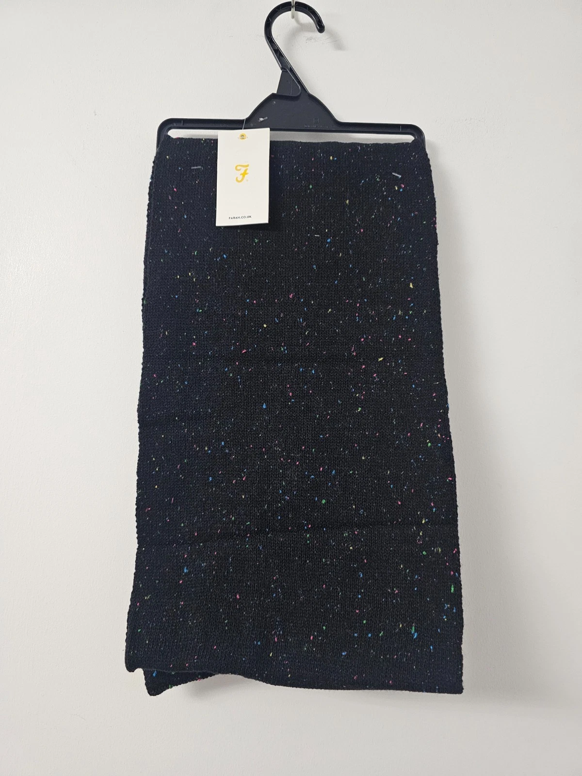 Farah Knit Scarf Denoa Mens One Size Black Confetti Fleck Winter Logo