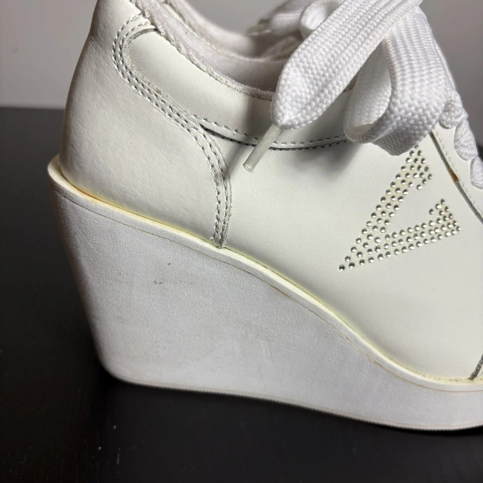 Zapatillas de cuña vintage Y2K VOLÁTILES para mujer talla 7,5 cuero blanco LEER Foto 2 de 4