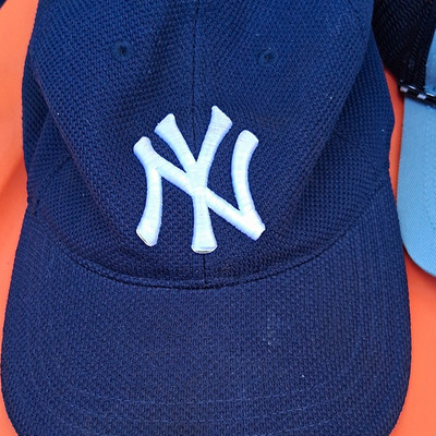 New York Yankees MLB Baseball Navy Cap Hat with White NY Logo