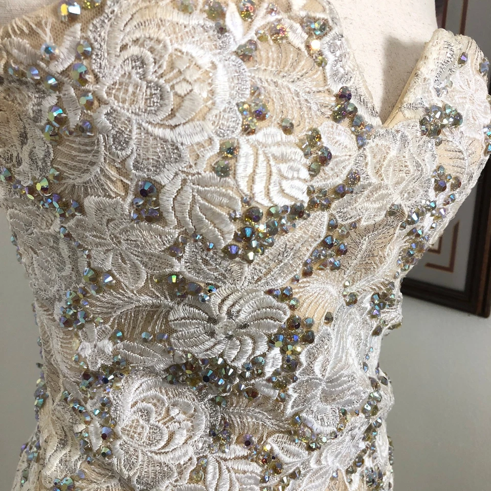 La Femme без бретелек кружева блестки мини-платье размер 4 официальный коктейль выпускного вечера новый - Изображение 3 из 4