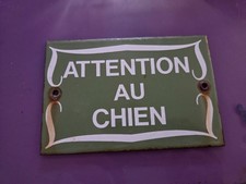 Plaque en émail Attention au chien