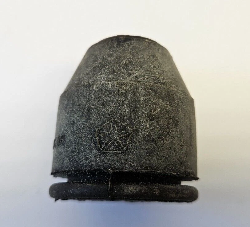 Parachoques delantero Dodge Omni Plymouth Horizon 1979-1989 Jounce 5204608 nuevo en stock Foto 4 de 4