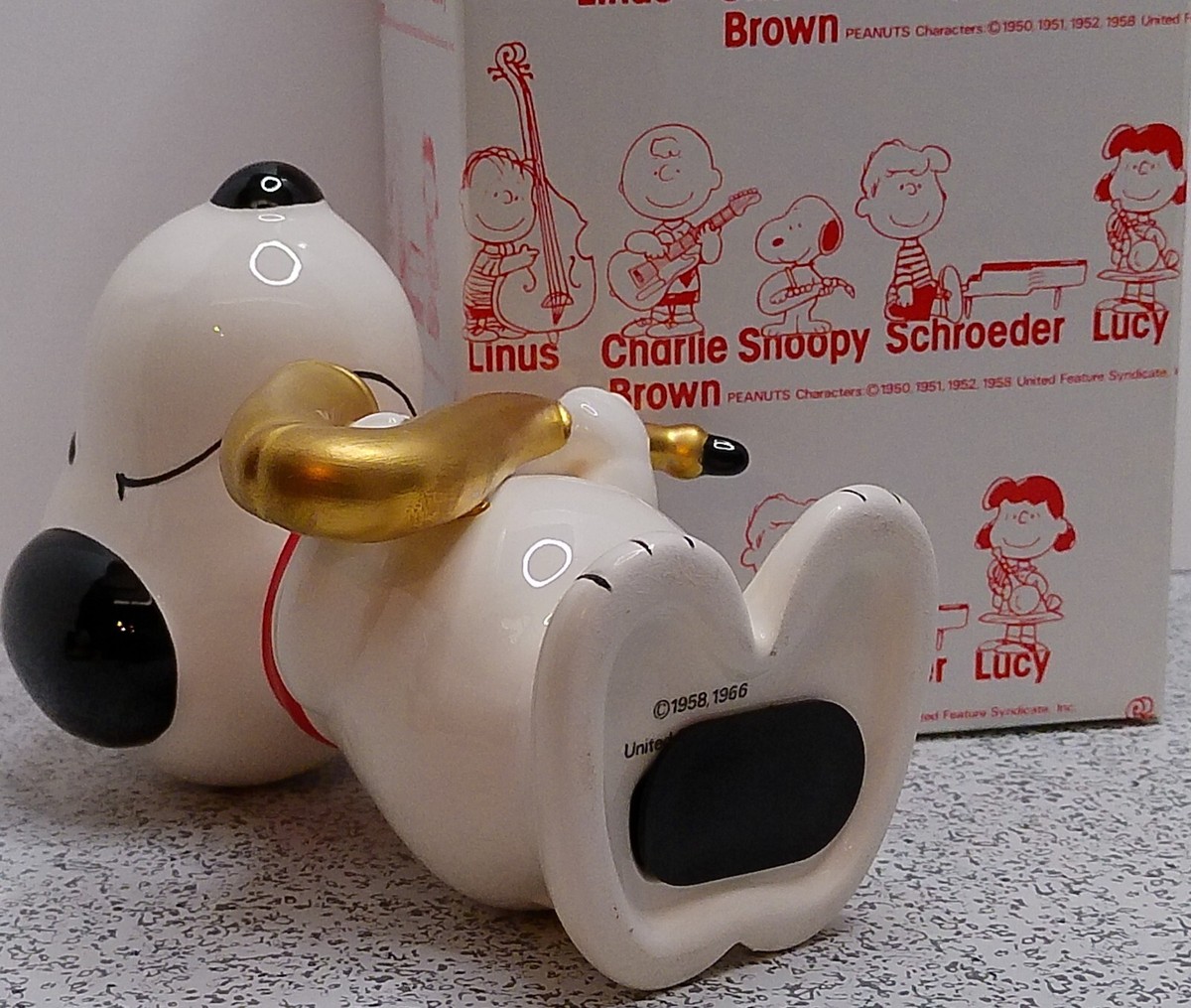 VIintage Peanuts Snoopy Saxaphone Ceramic Bank MIB | eBay