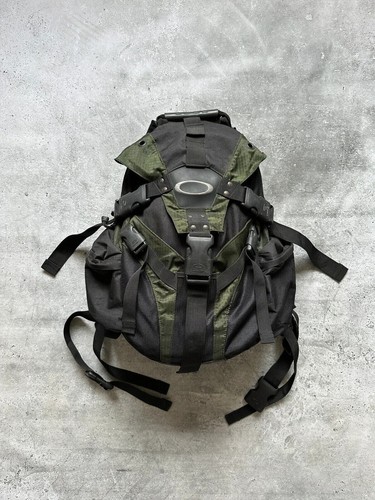 Oakley archive tactical field gear bag | chicshabu.com