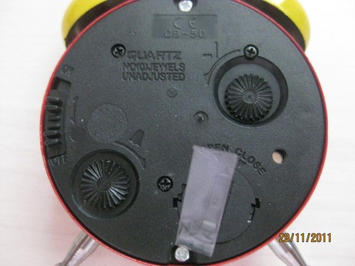Collectable Red And Yellow Mini Alarm Clock Israel Gift New Judaica - Picture 3 of 4