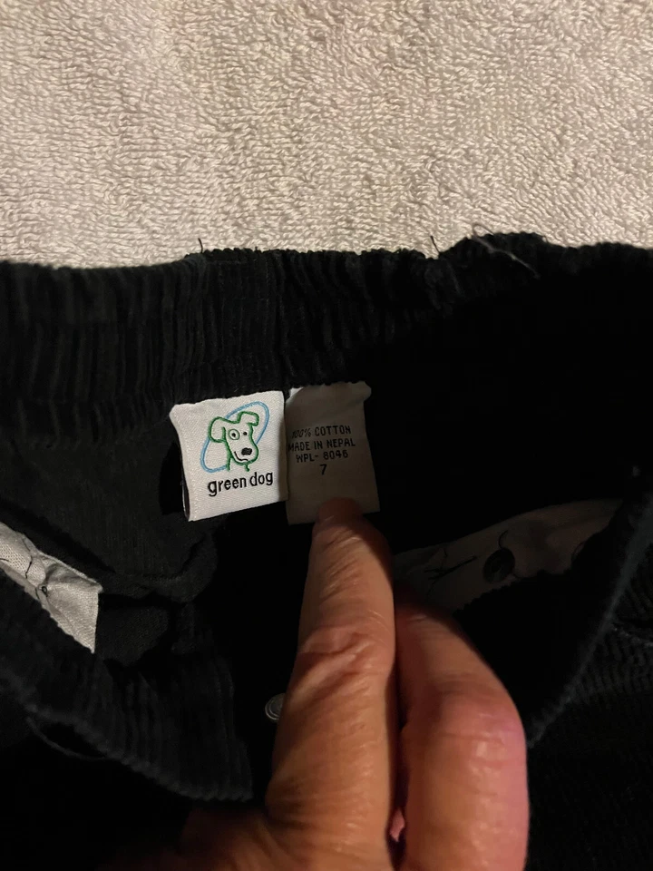 Pantalones de pana Macys verdes para perros lazo de carga pierna recta niños talla 7 negros Foto 4 de 4