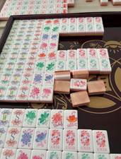 160 American Mahjong Tiles 4-Layer Acrylic Pearl Color Engraved Set