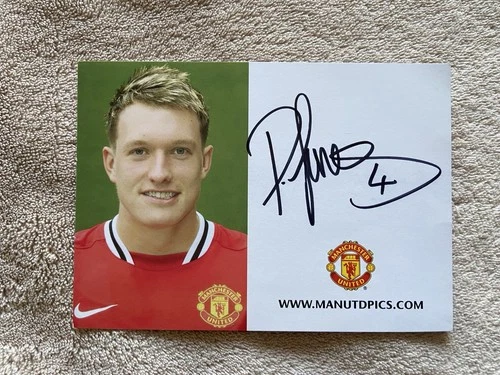 PHIL JONES   - MANCHESTER UNITED  - HAND SIGNED CLUB CARD