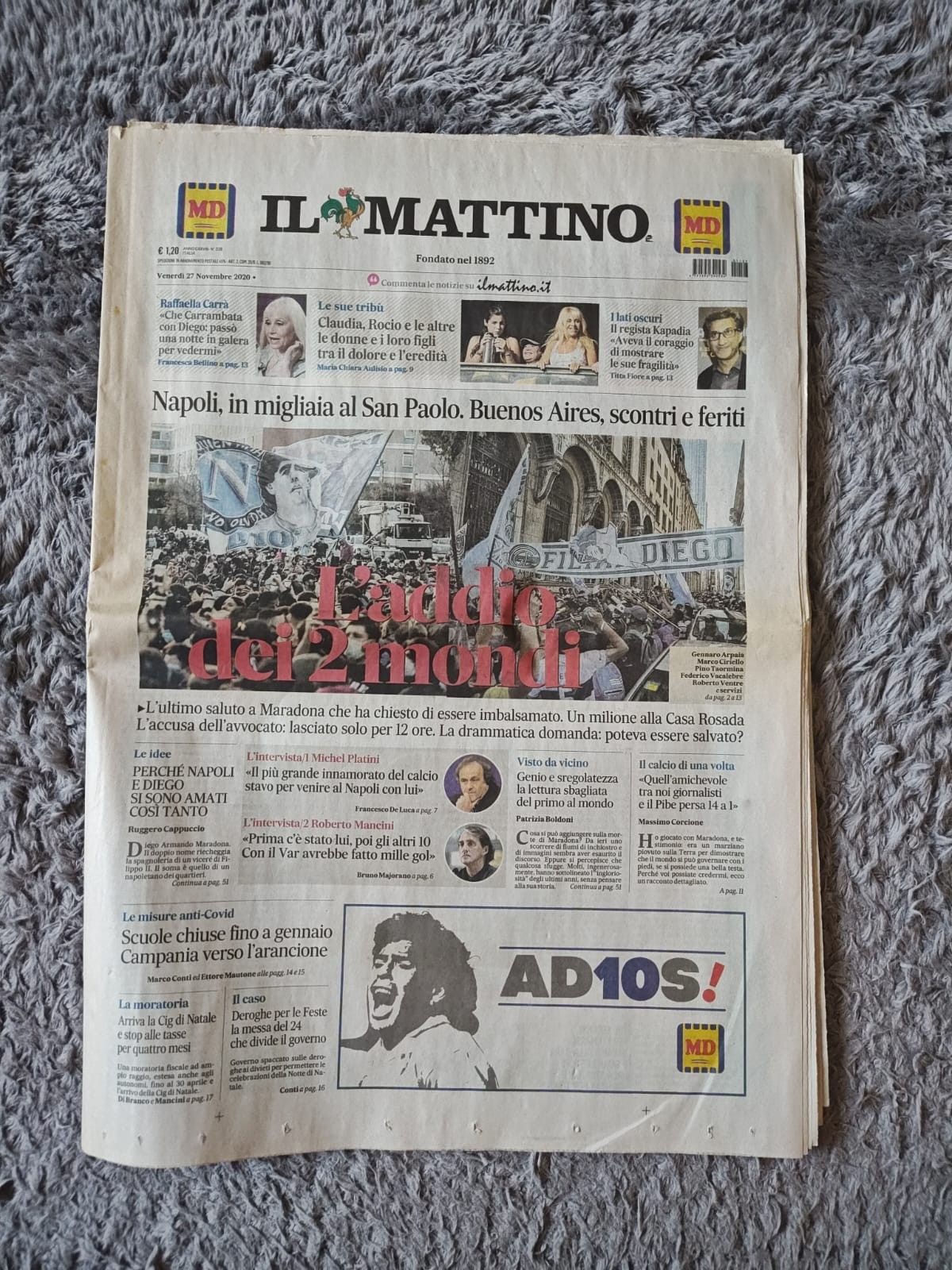 Il Mattino Napoli 27 Novembre 2020 Speciale Maradona "Addio" L’addio dei 2 mondi