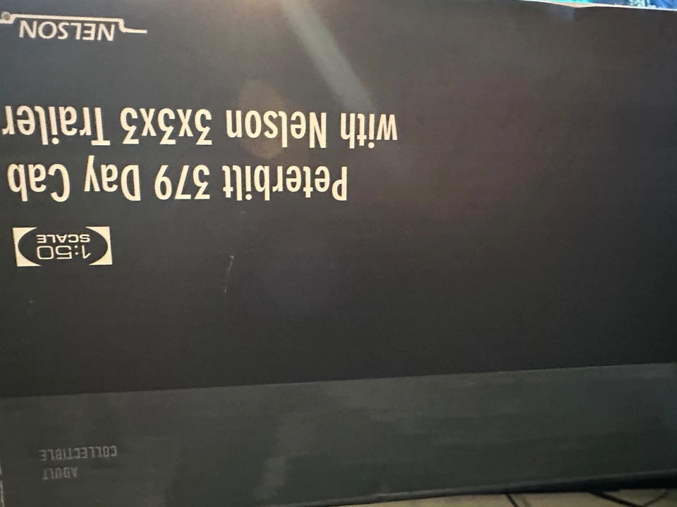 Sword Precision 1:50 Peterbilt 379 Day Cab with Nelson 3x3x3 Trailer SW2033-SHA - Image 2 of 4