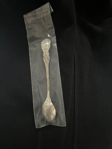 Francis 1  by Reed and Barton Sterling Silver Infant Feeding Spoon 5 5/8"