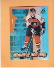 JOHN LECLAIR 1997-98 ZENITH CHASING THE CUP #8 PHILADELPHIA FLYERS NM-MT
