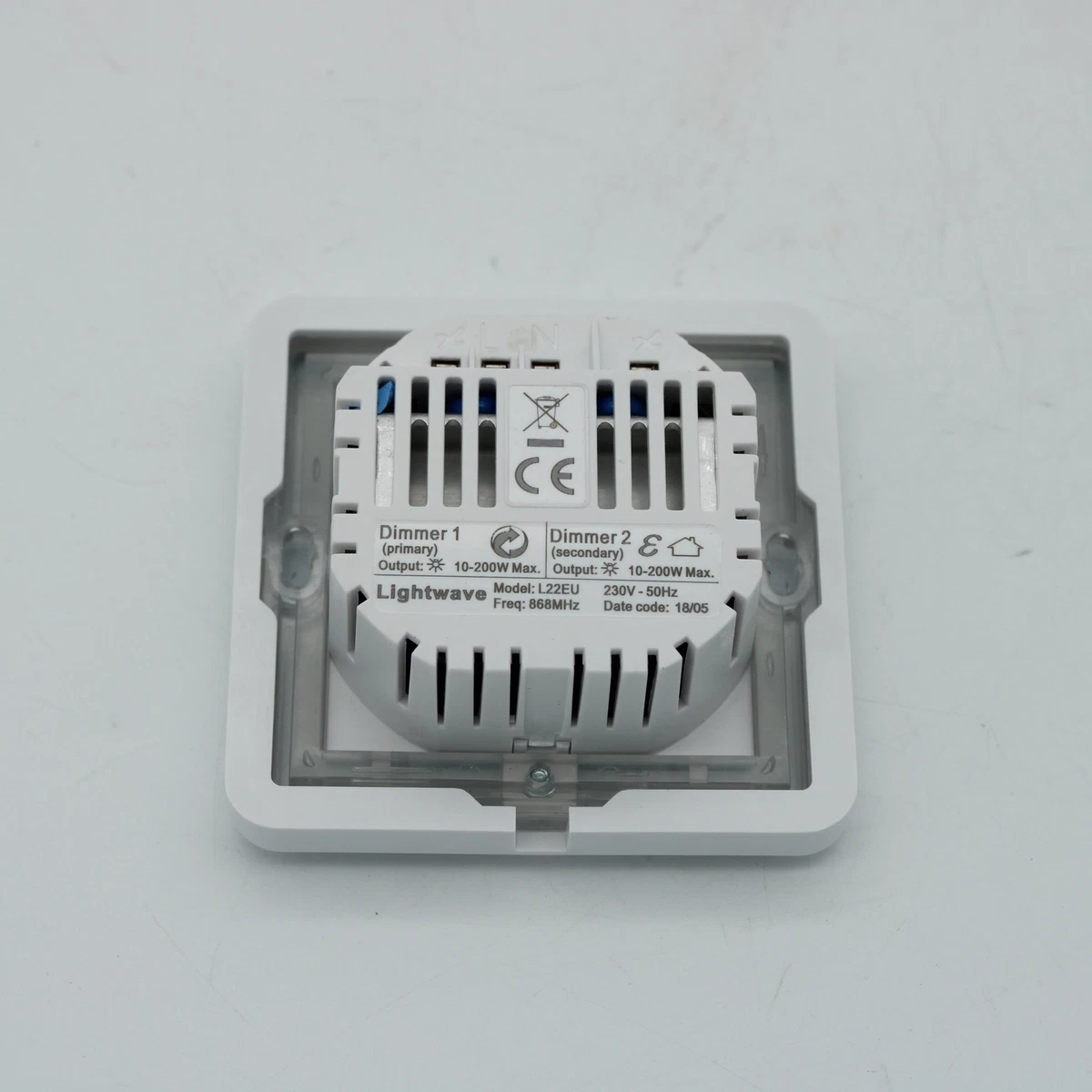 Lightwave L22EUWH Smart Dimmer-2-fach-weißes Metall, 200 W, 230 V 