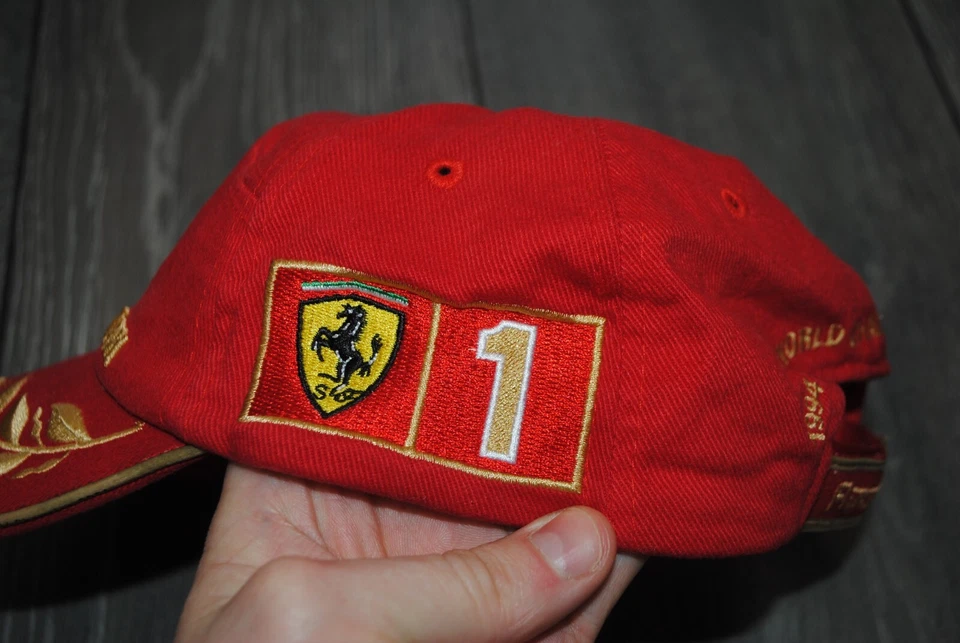 CAMPEÓN DEL MUNDO DE F1 1994-2001 VINTAGE GORRA MICHAEL SCHUMACHER FERARRI ORO ROJO RARA Foto 3 de 4