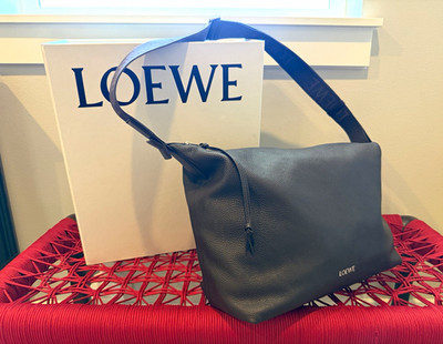 LOEWE Cubi Medium Crossbody Bag Oxblood Grained Calfskin Leather Authentic