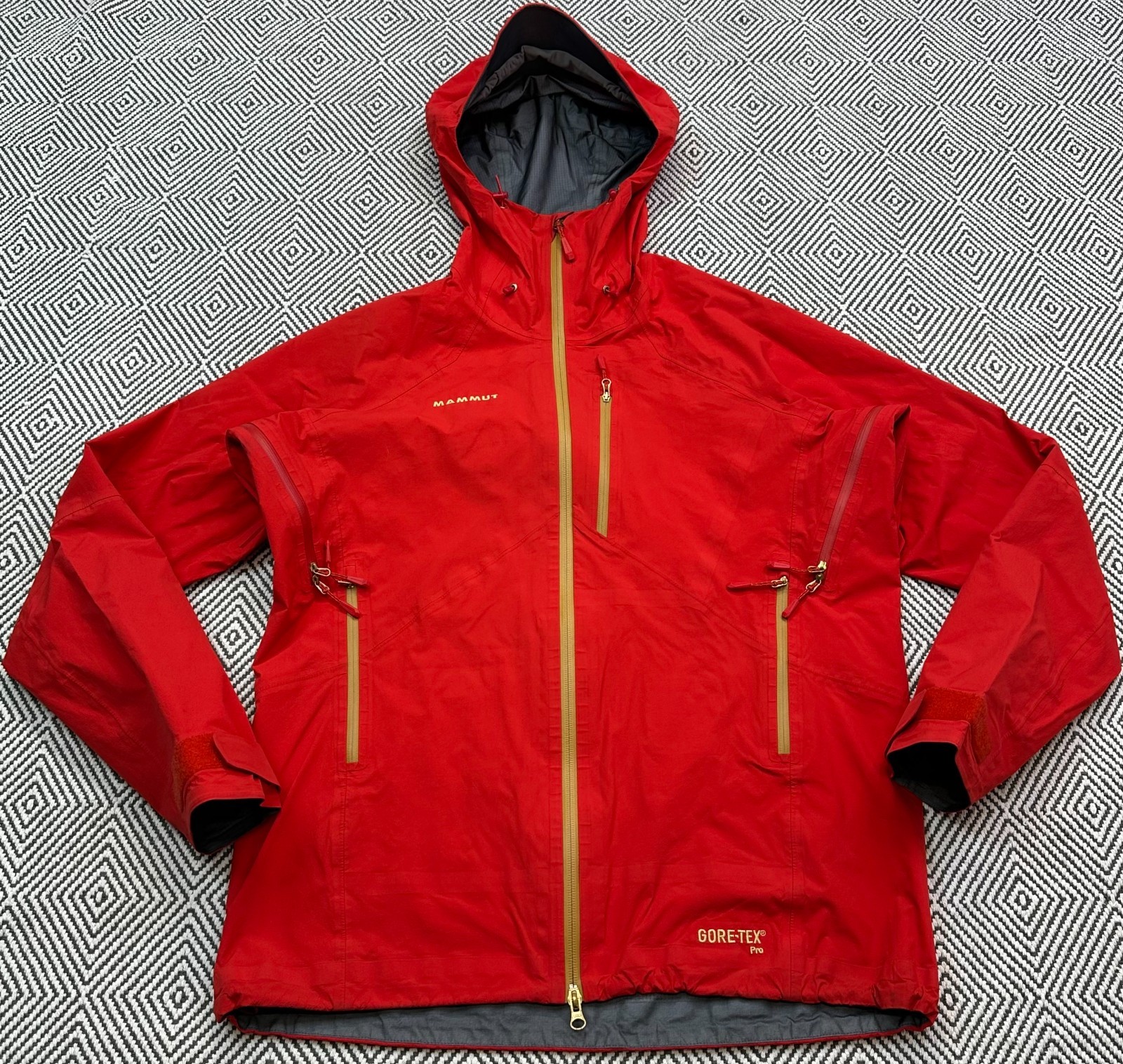 Mammut Whymper Jacket Men’s Red Gore-Tex Pro Shell Size L £500 RRP
