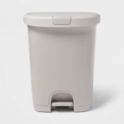 Brightroom 7 Gal Step Trash Can with Locking Lid, Gray Rectangle Kitchen Bin 