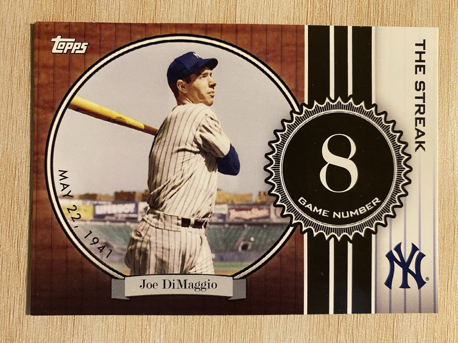 Joe DiMaggio #JD8 2001 SP Game Used Edition Baseball Pinstripe Exclusives DiMaggio