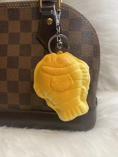 Taiyaki Fish Bag Charm Keychain Purse charm Plush Pom Pom Birthday Gift New