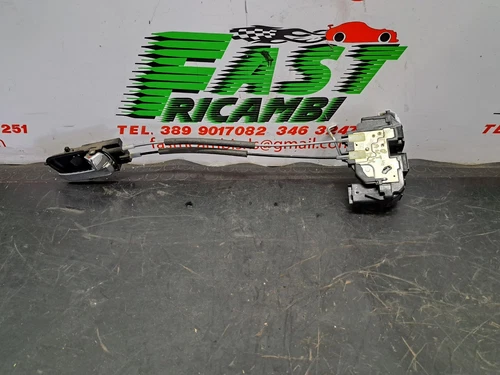 TÜRSCHLOSS VORNE RECHTS HYUNDAI I20 1.2 BENZIN 2008-2011 81320-1J030 - Bild 1 von 4