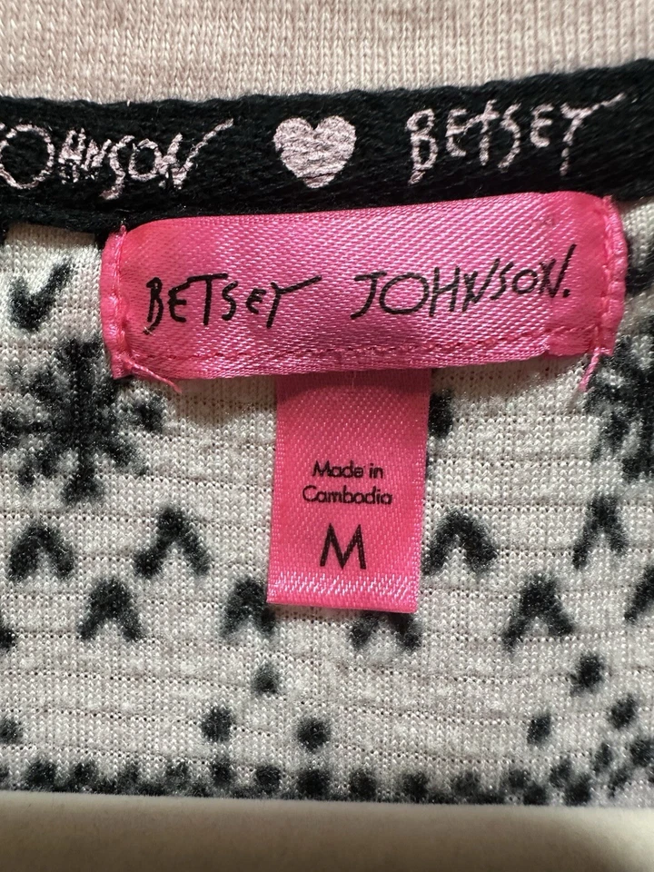 Betsey Johnson M Mujer 2 Piezas Rosa Claro Corazón Pijama San Valentín’s Invierno Acogedor Foto 4 de 4
