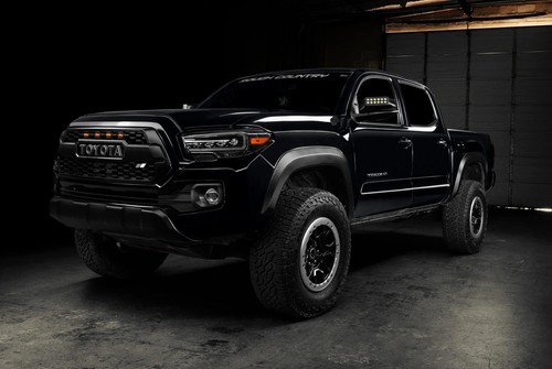 ORACLE Lighting® LED Off-Road Side Mirror Ditch Lights for 16-23 Toyota Tacoma - Picture 7 of 11