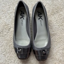 Anne Klein AK Sport Flats Slip On square Toe Buckle 9M Silver Metallic