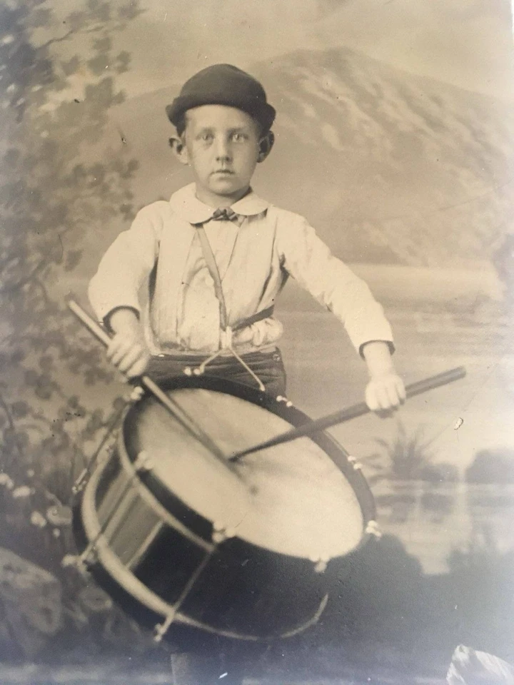 Antique Large 1/2 Plate Tintype Drummer Boy - Image 2 of 3