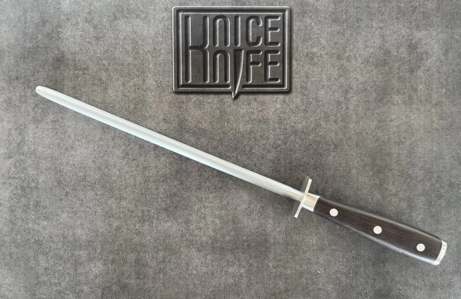 Wusthof Ikon Blackwood 10” Honing Steel Rod - NEW
Opens in a new window or tab